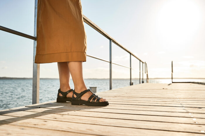 new feet sandal, 2 velcro og hælkappe, læder, sort - Image 3